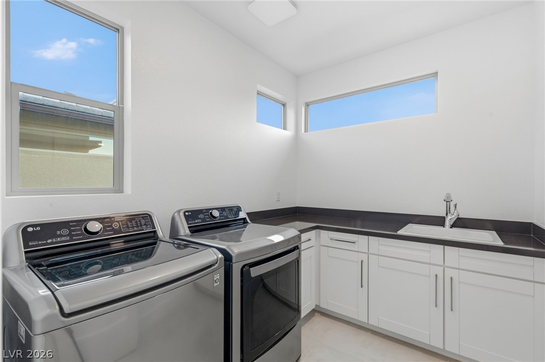 424 Crown Mesa Avenue