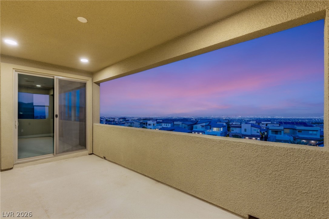 424 Crown Mesa Avenue