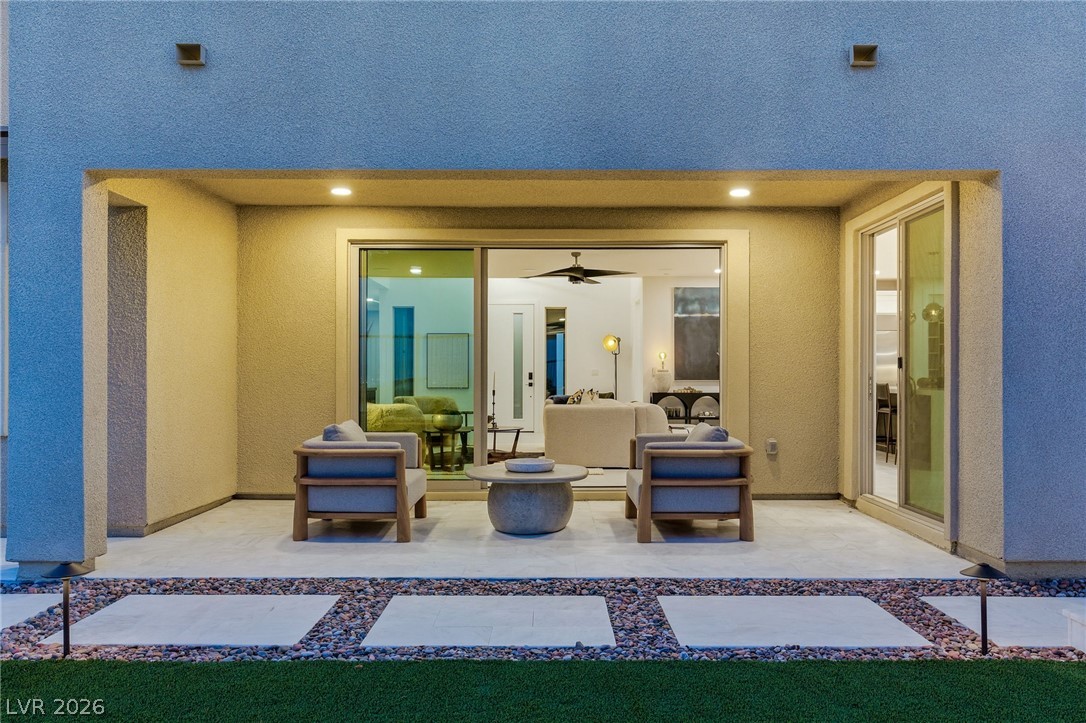 424 Crown Mesa Avenue
