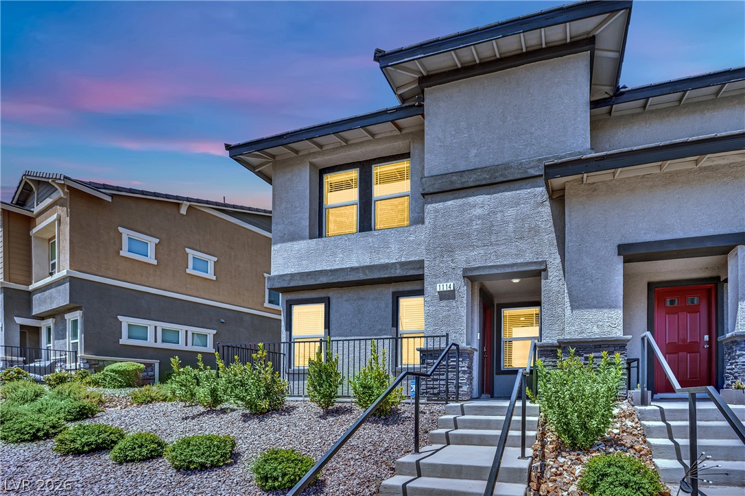 1114 Scarlet Sparrow Street