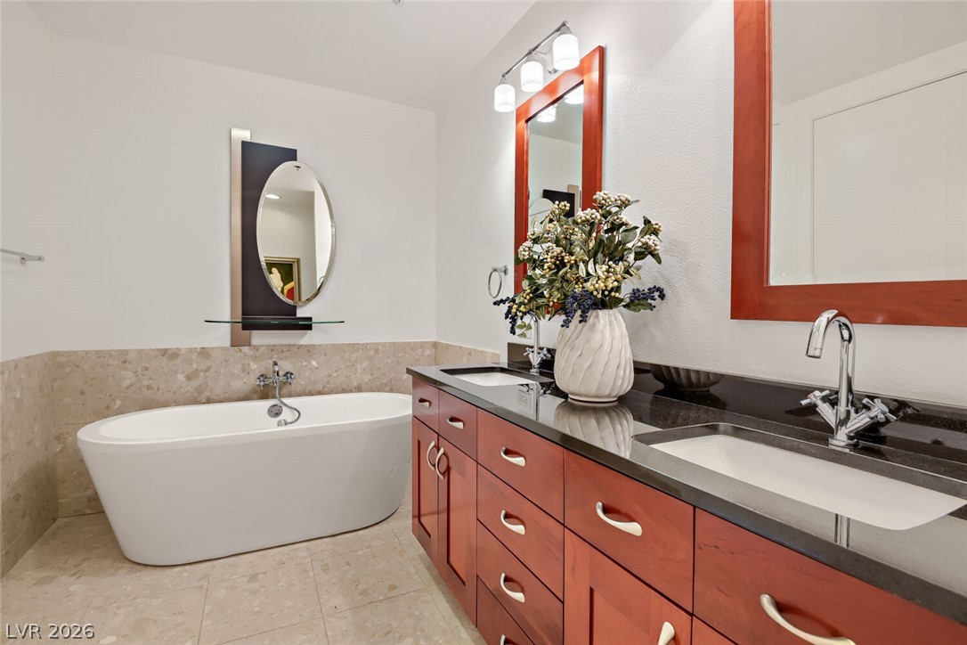4525 Dean Martin Drive 2303