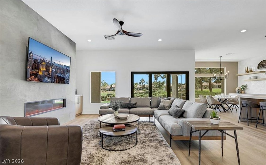 9213 Villa Ridge Drive