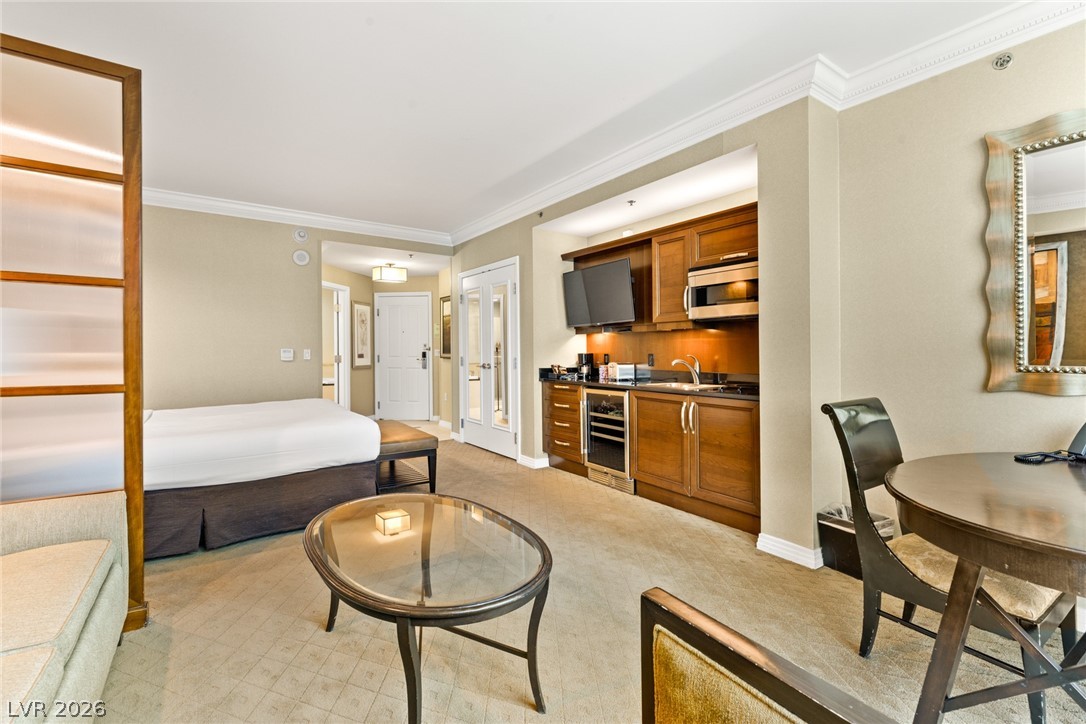 125 East Harmon Avenue 1103