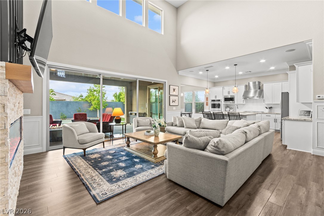 10578 Golden Light Way