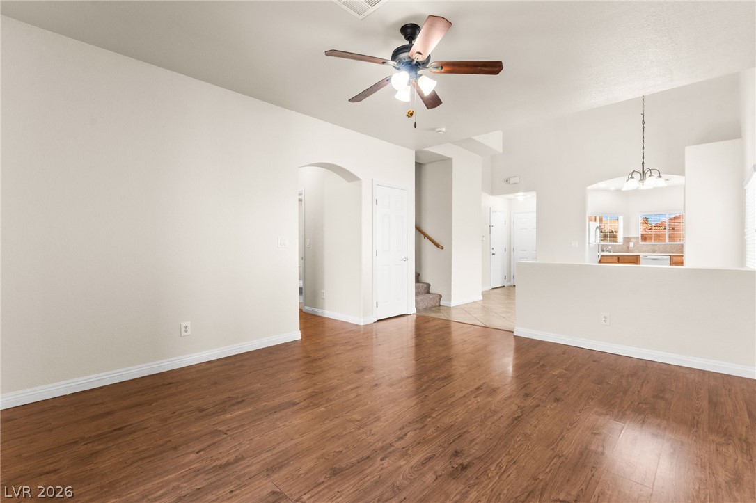 8960 Catfish Stream Avenue