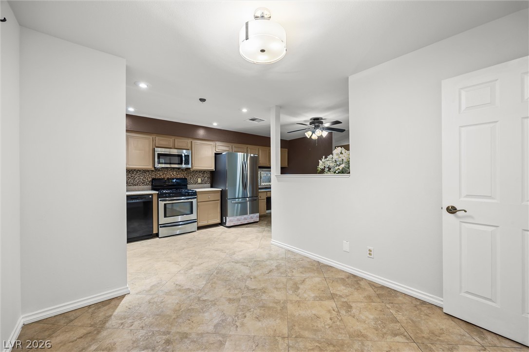 6637 Coastal Breeze Court