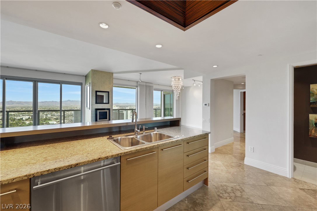 322 Karen Avenue 3804