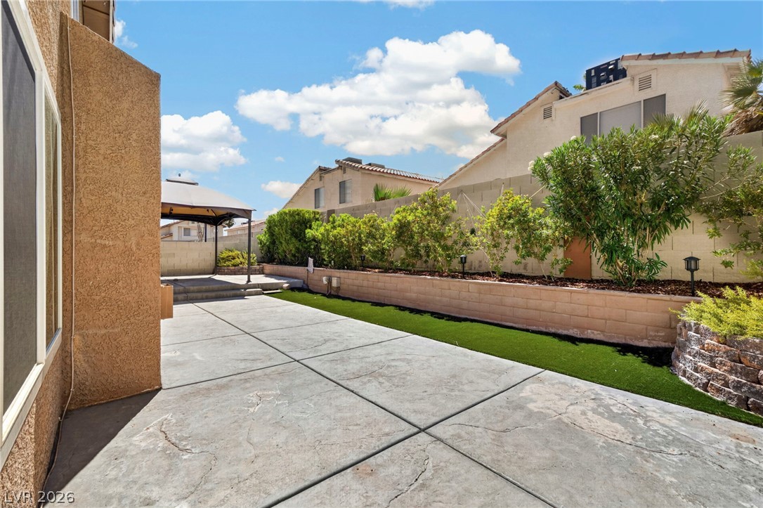 8875 Dove Cove Drive