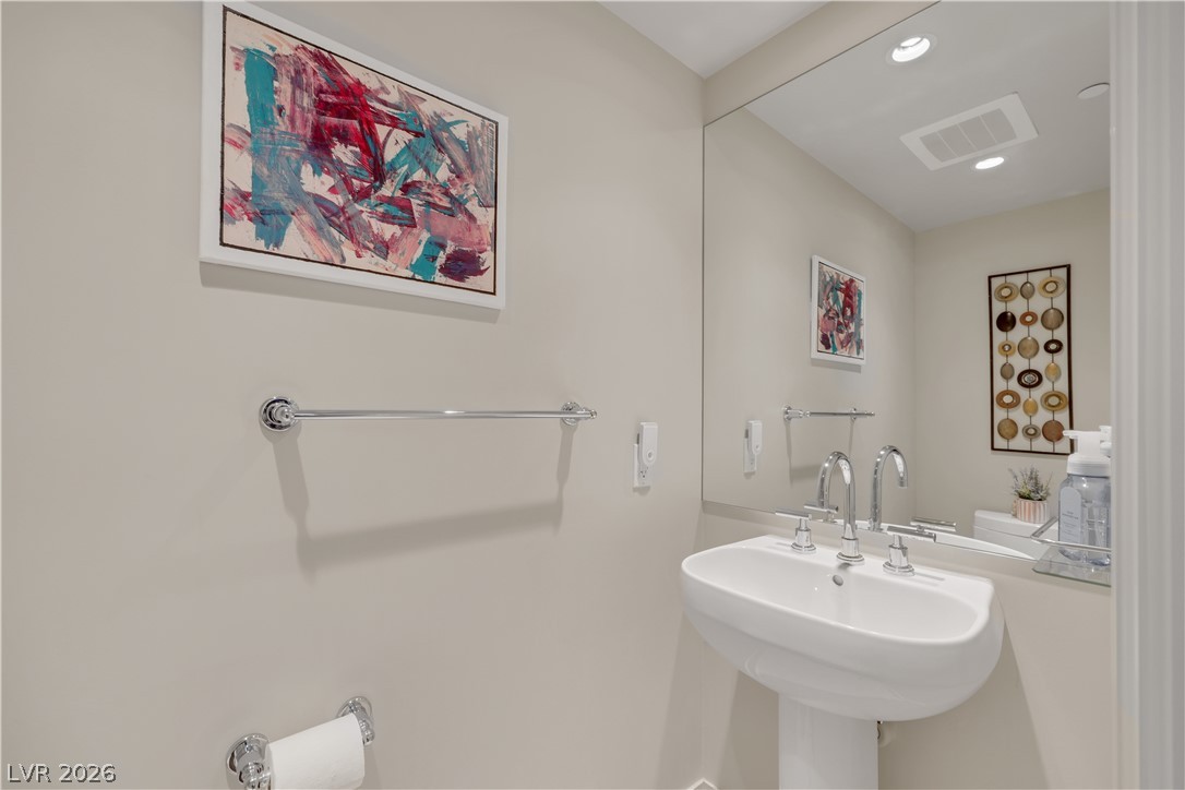 322 Karen Avenue 2105