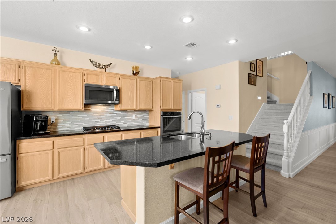 2700 Peekskill Avenue