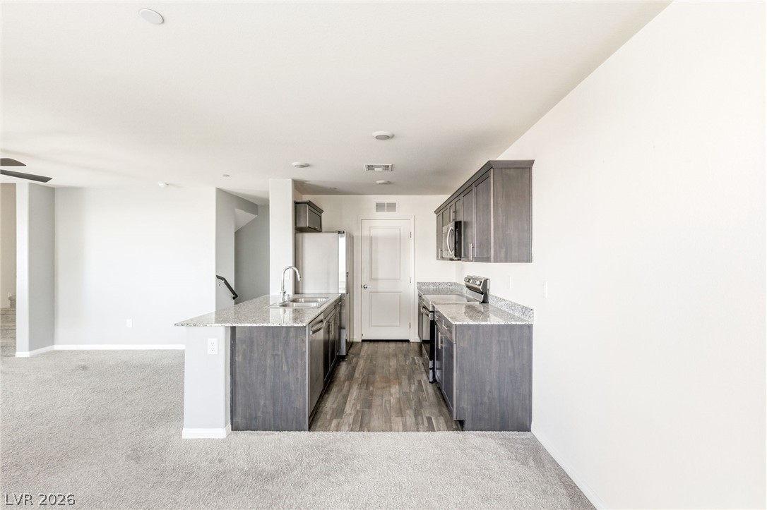7030 Spicy Merlot Street