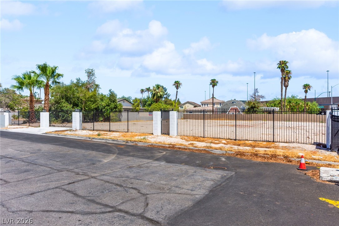 1629 Westwood Drive