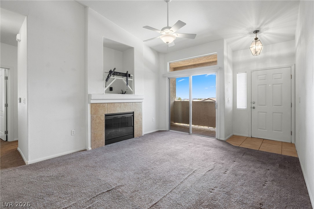 2305 West Horizon Ridge Parkway 2524