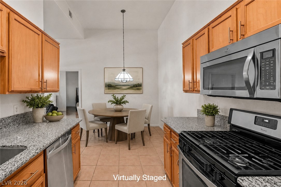 2305 West Horizon Ridge Parkway 2524