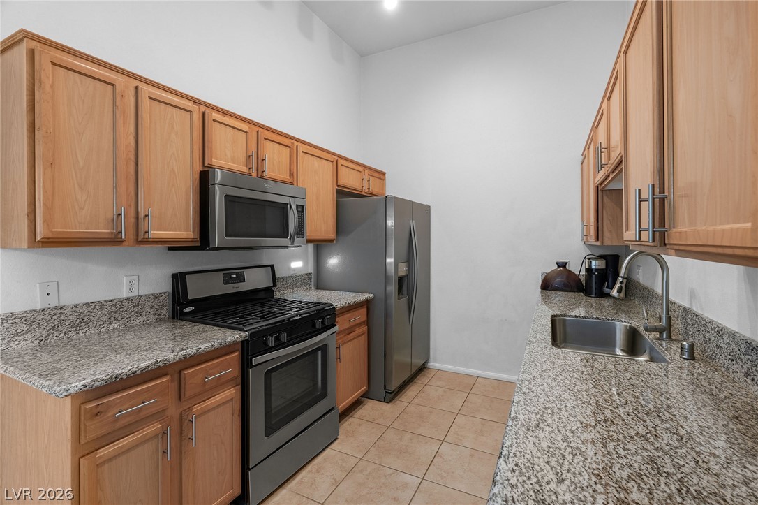 2305 West Horizon Ridge Parkway 2524