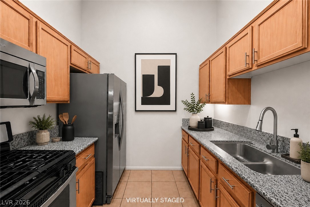 2305 West Horizon Ridge Parkway 2524