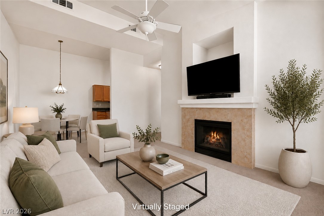 2305 West Horizon Ridge Parkway 2524