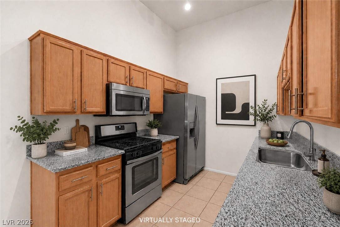 2305 West Horizon Ridge Parkway 2524