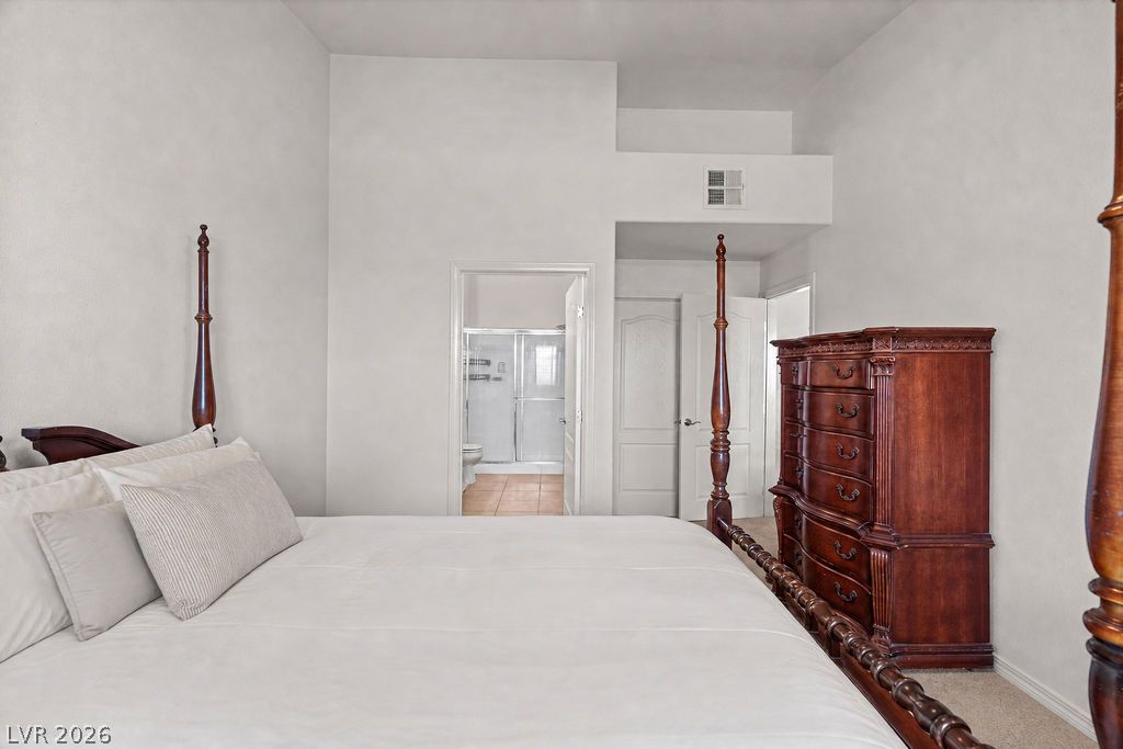 2305 West Horizon Ridge Parkway 2524