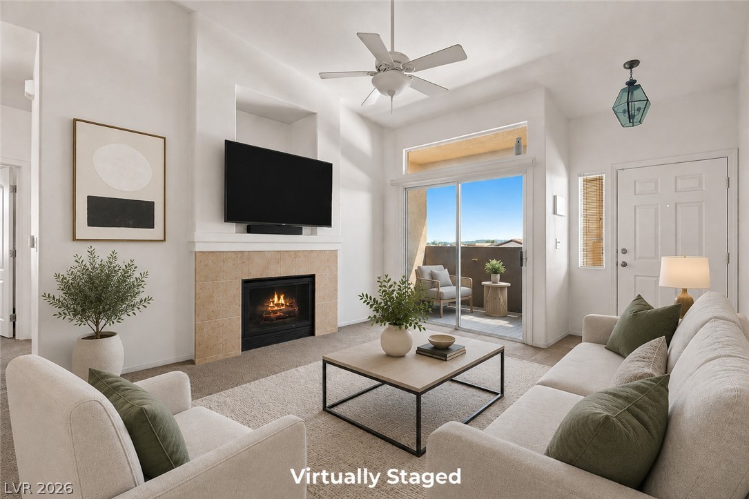 2305 West Horizon Ridge Parkway 2524