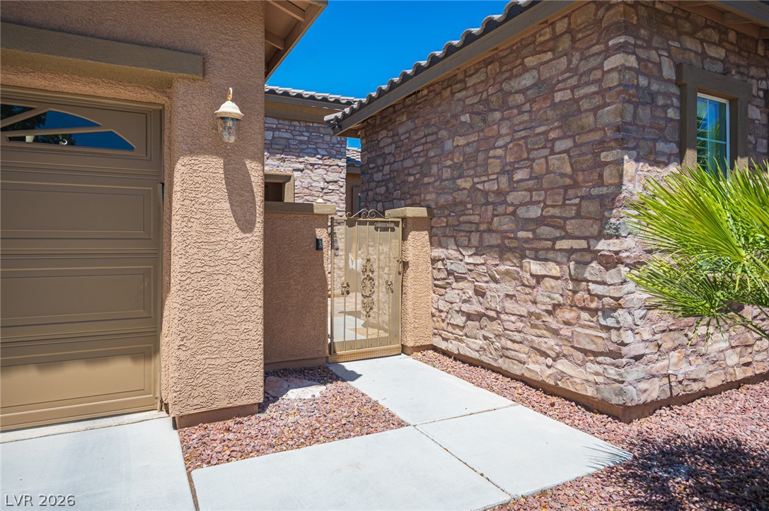 5290 La Terra Avenue
