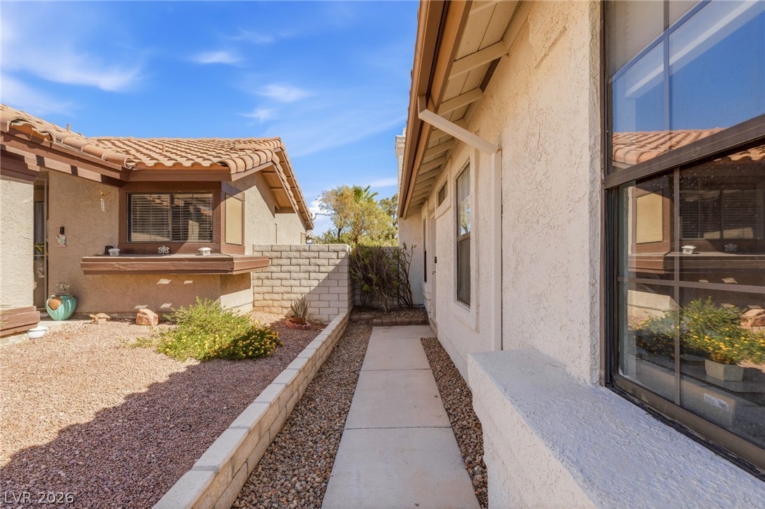760 Thousand Oaks Drive