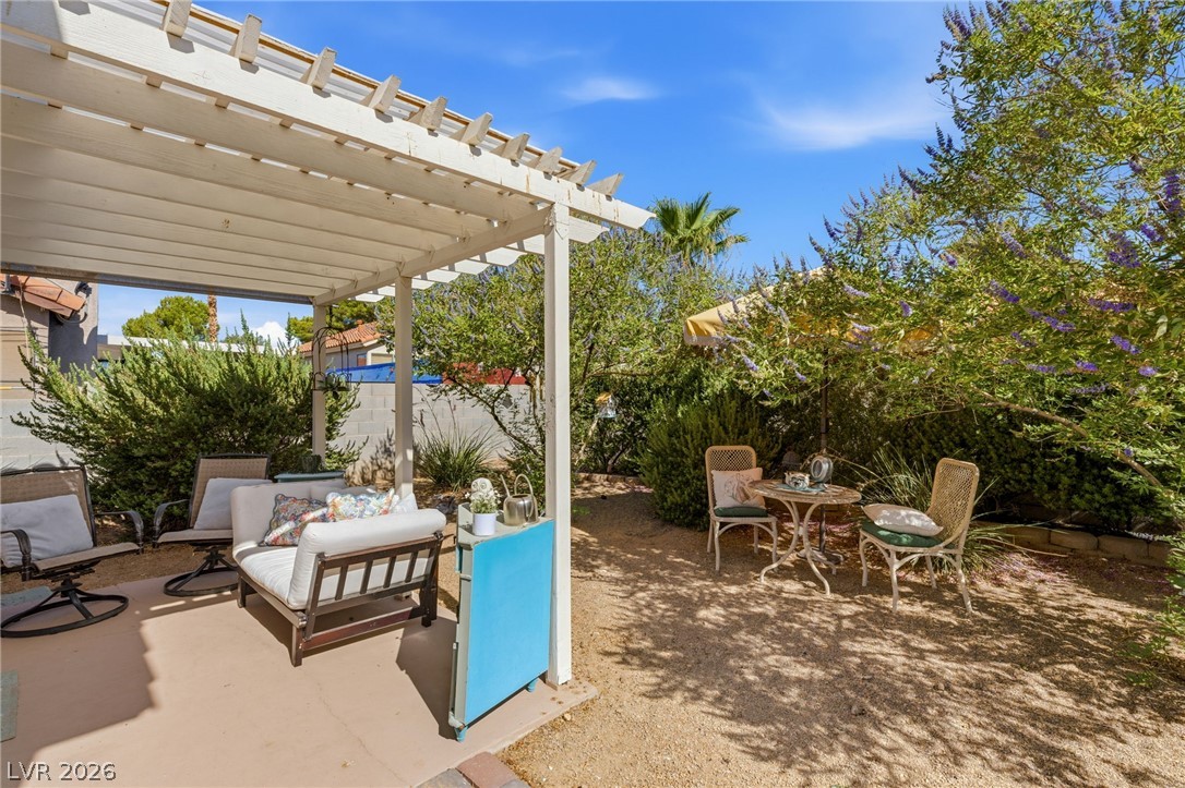 760 Thousand Oaks Drive