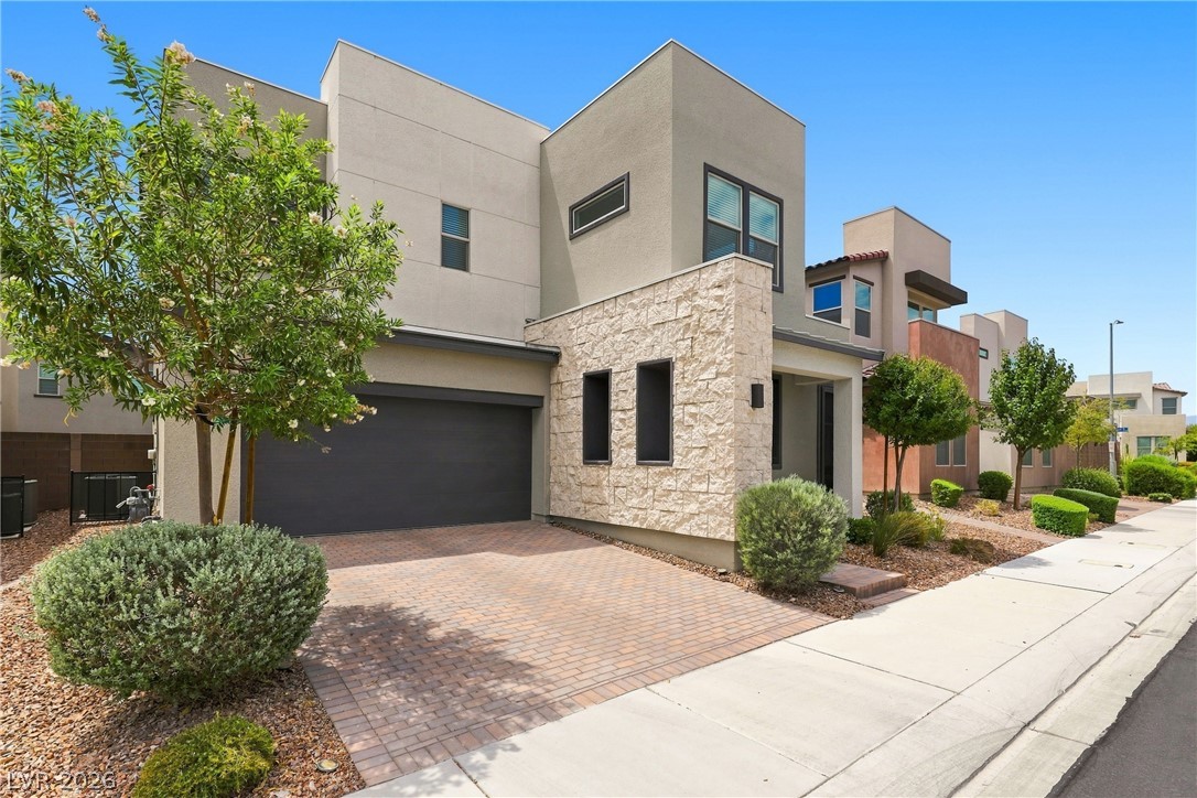 709 Emerson Creek Court