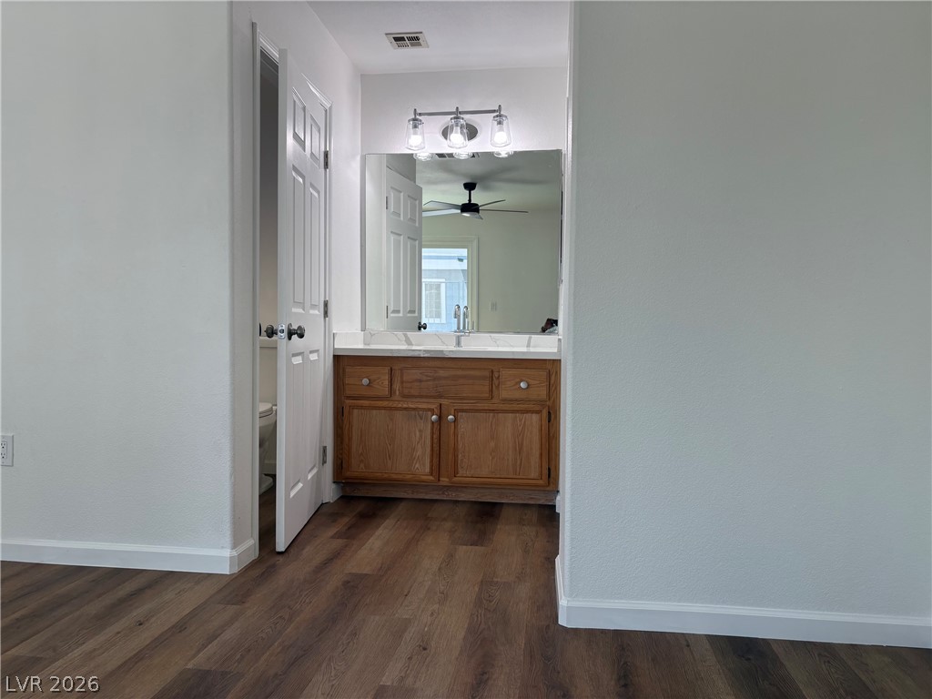 5310 Portavilla Court 101