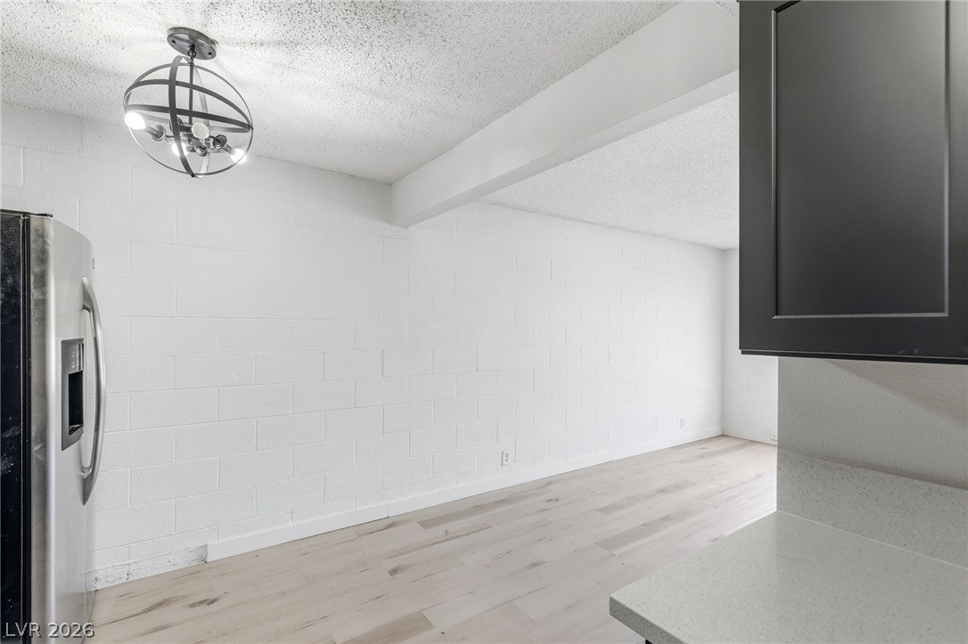 615 South Royal Crest Circle 13