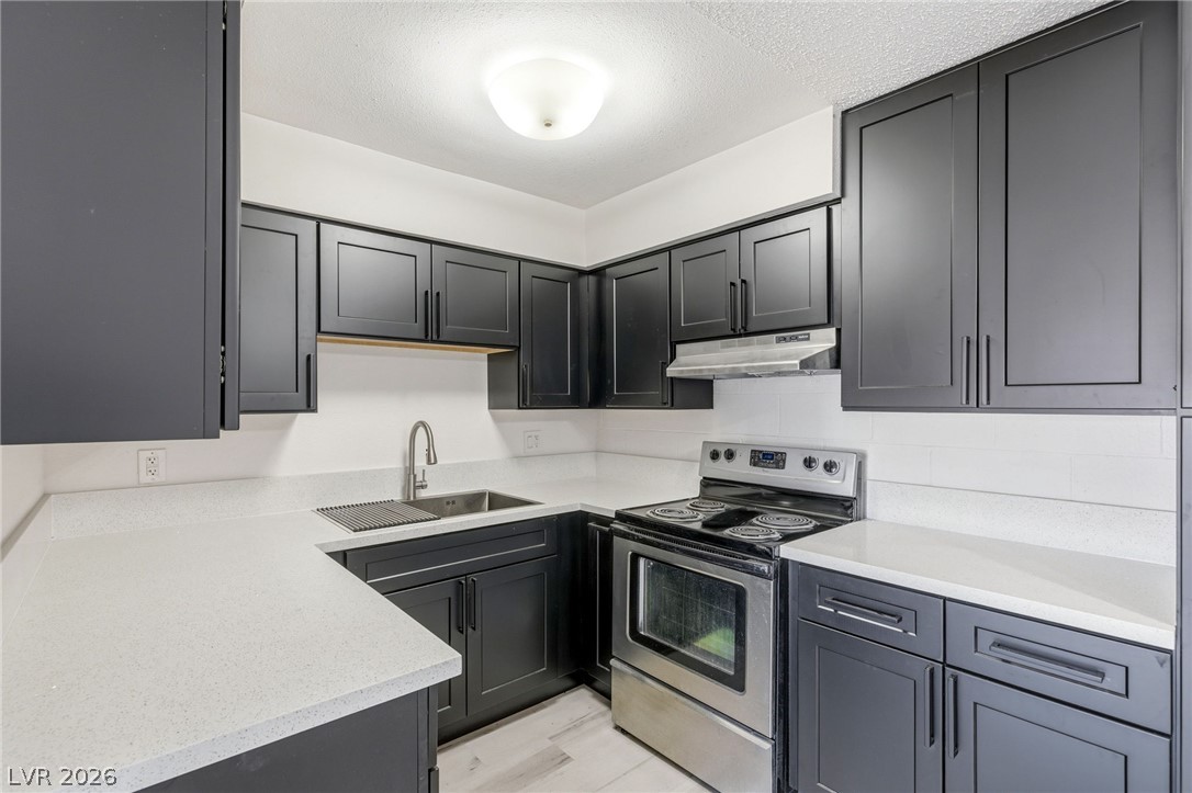615 South Royal Crest Circle 13