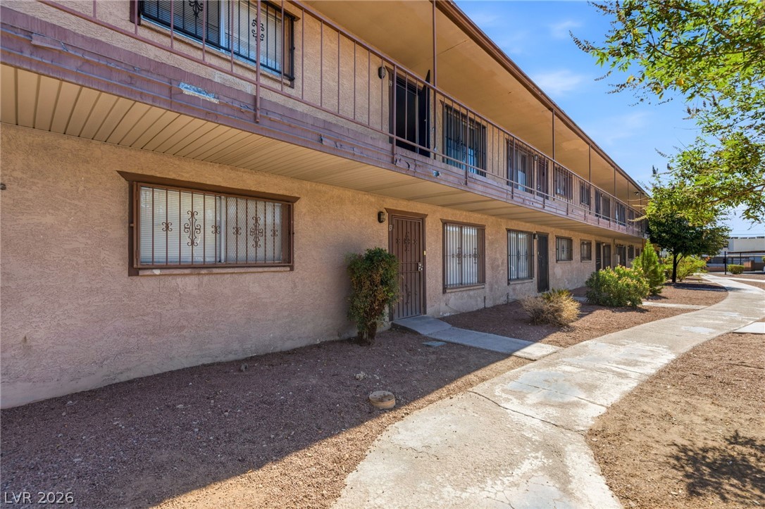 615 South Royal Crest Circle 13