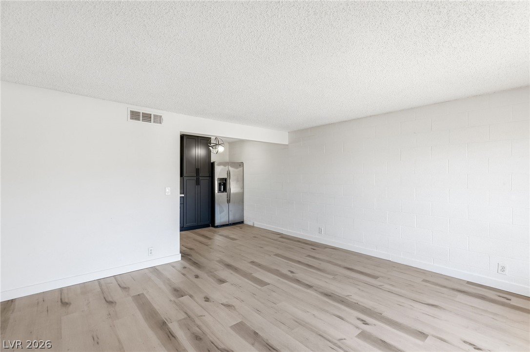 615 South Royal Crest Circle 13