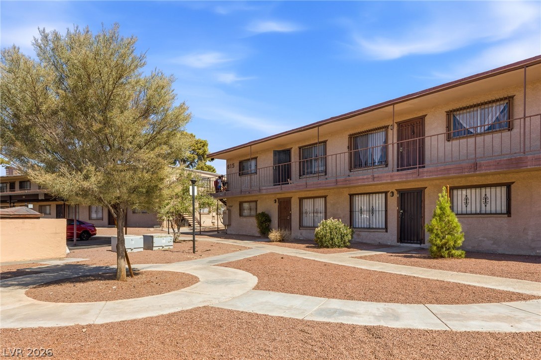 615 South Royal Crest Circle 13