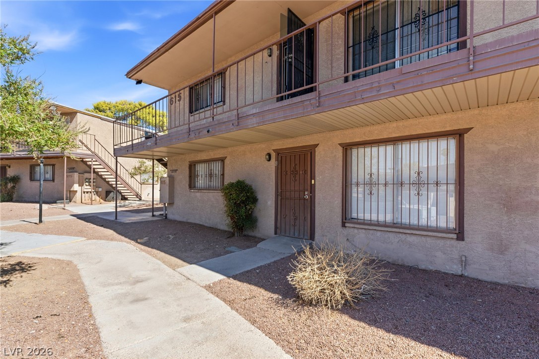 615 South Royal Crest Circle 13