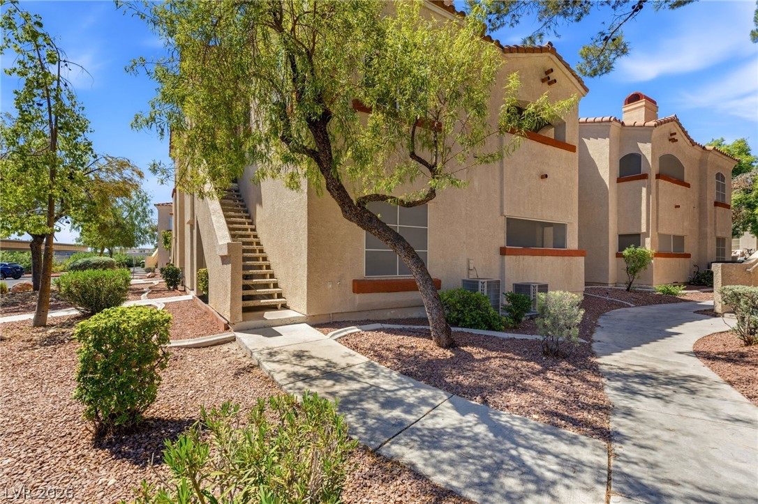 525 Indian Princess Drive 202