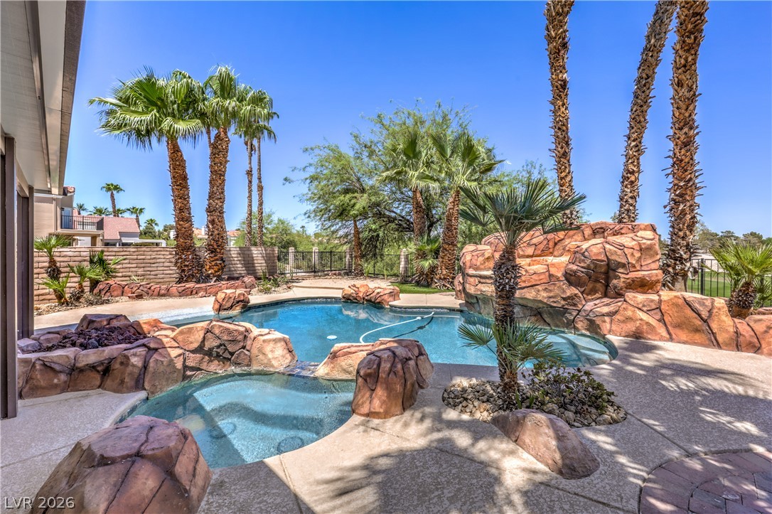 5380 Painted Sunrise Drive