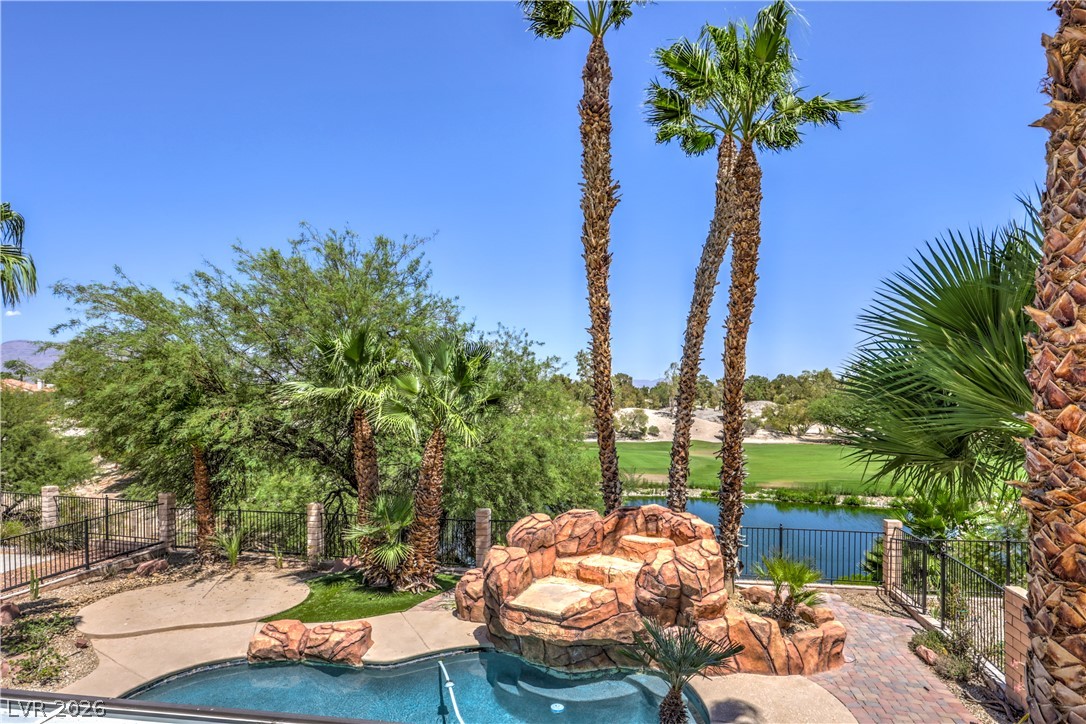 5380 Painted Sunrise Drive