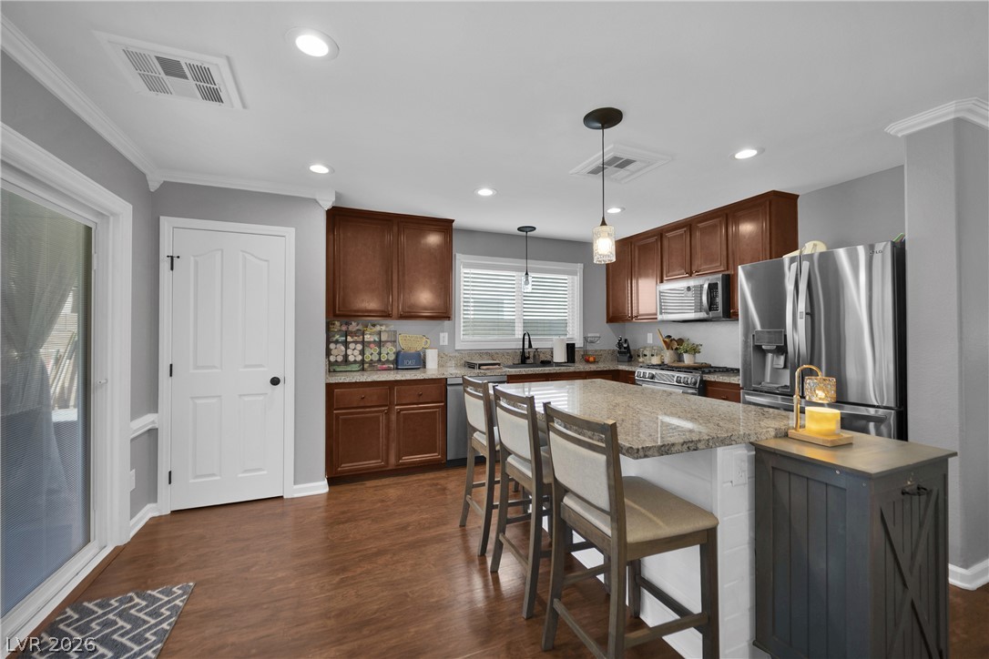 6245 Halstead Court