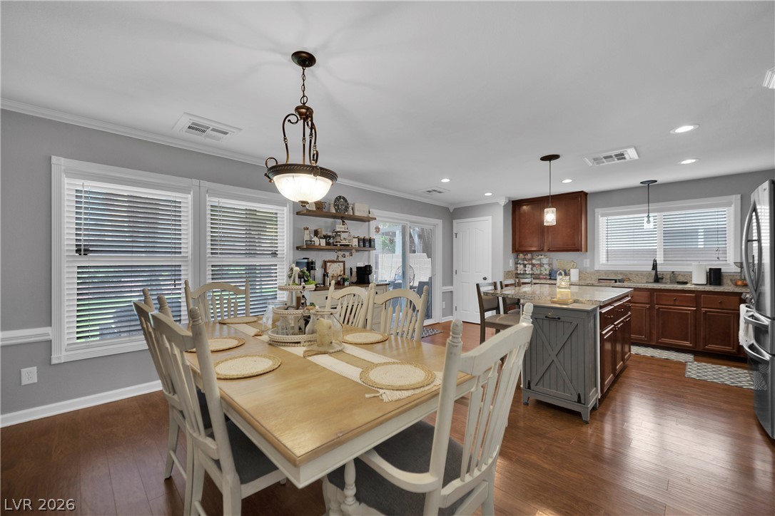 6245 Halstead Court