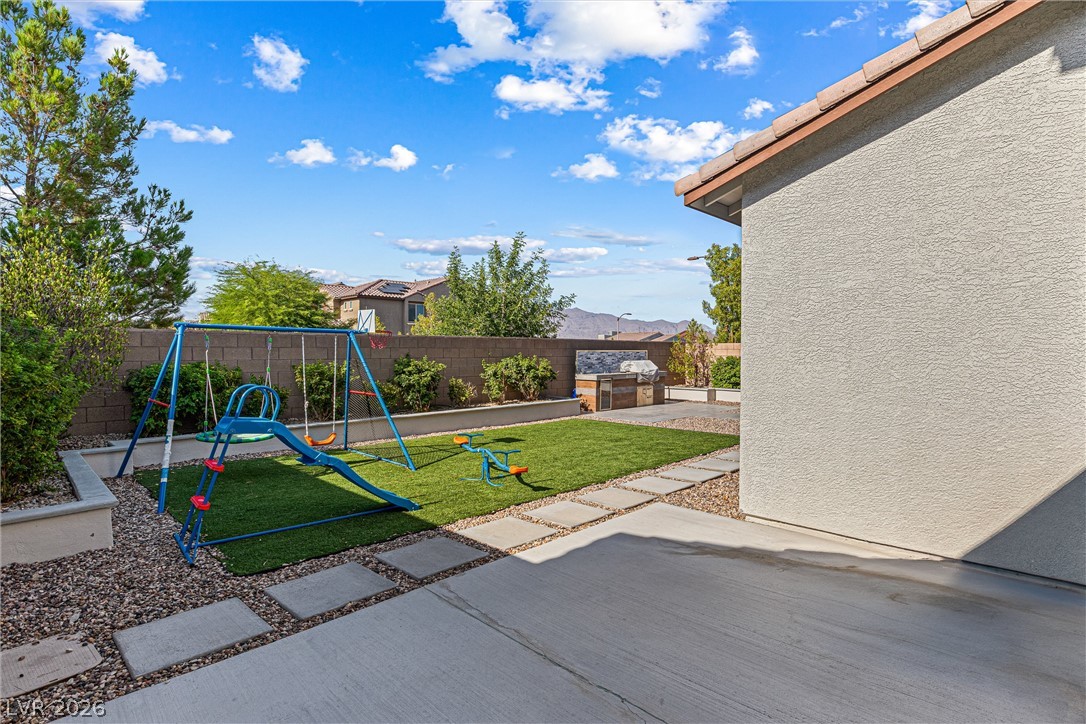 9936 Bighorn Bellows Avenue