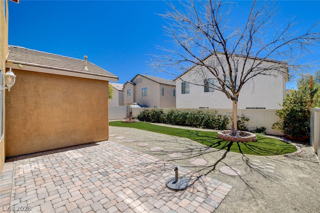 4413 Laguna Garden Avenue