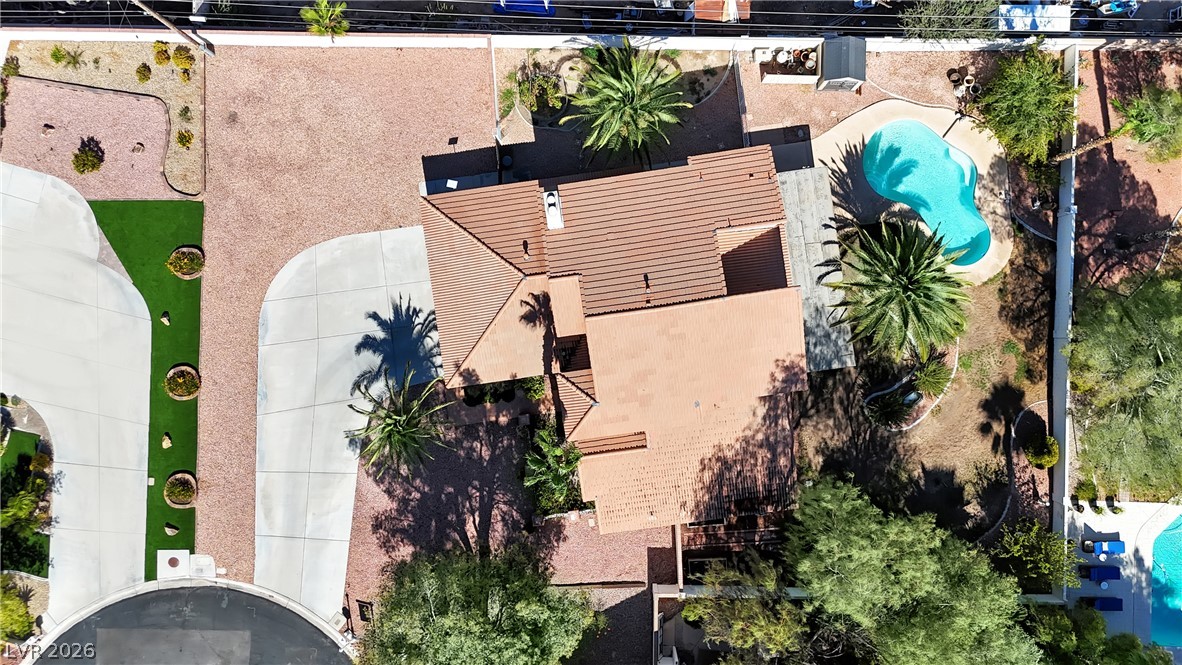 6767 Tree Haven Court