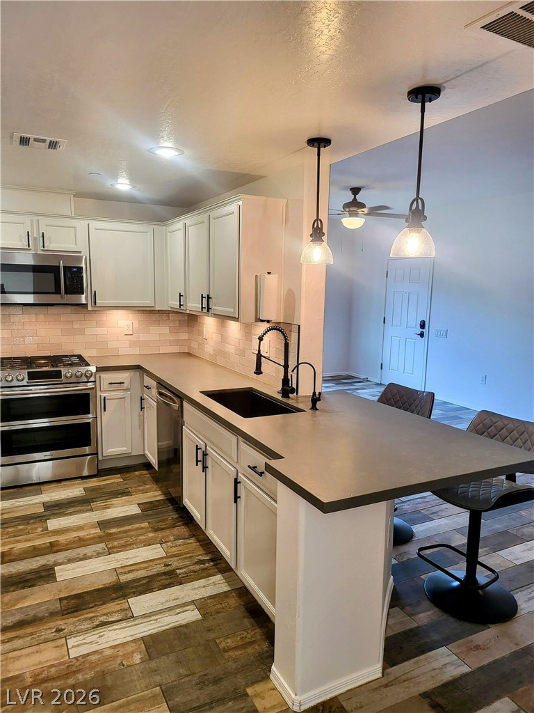 L 6868 Sky Pointe Drive 1047