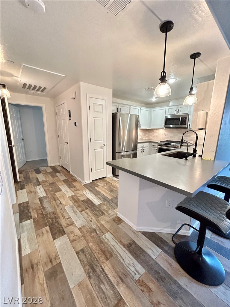 L 6868 Sky Pointe Drive 1047
