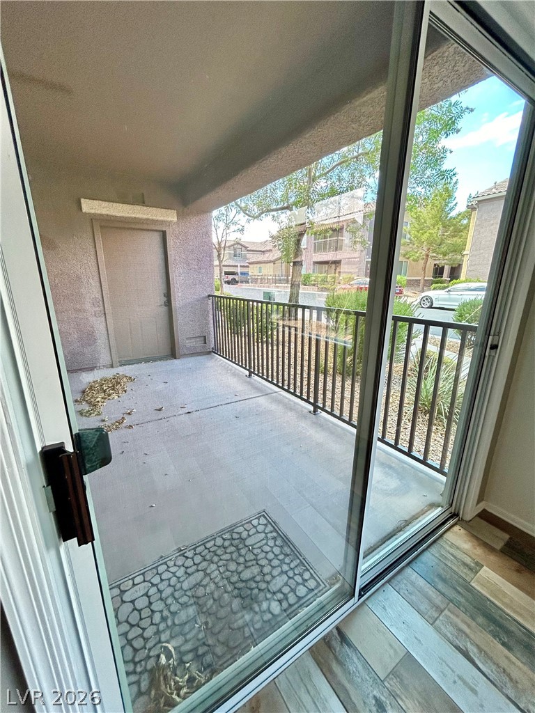 L 6868 Sky Pointe Drive 1047