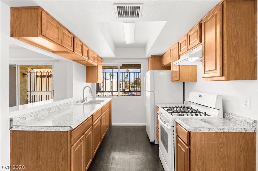 1405 Vegas Valley Drive 162