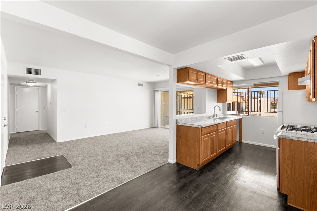1405 Vegas Valley Drive 162