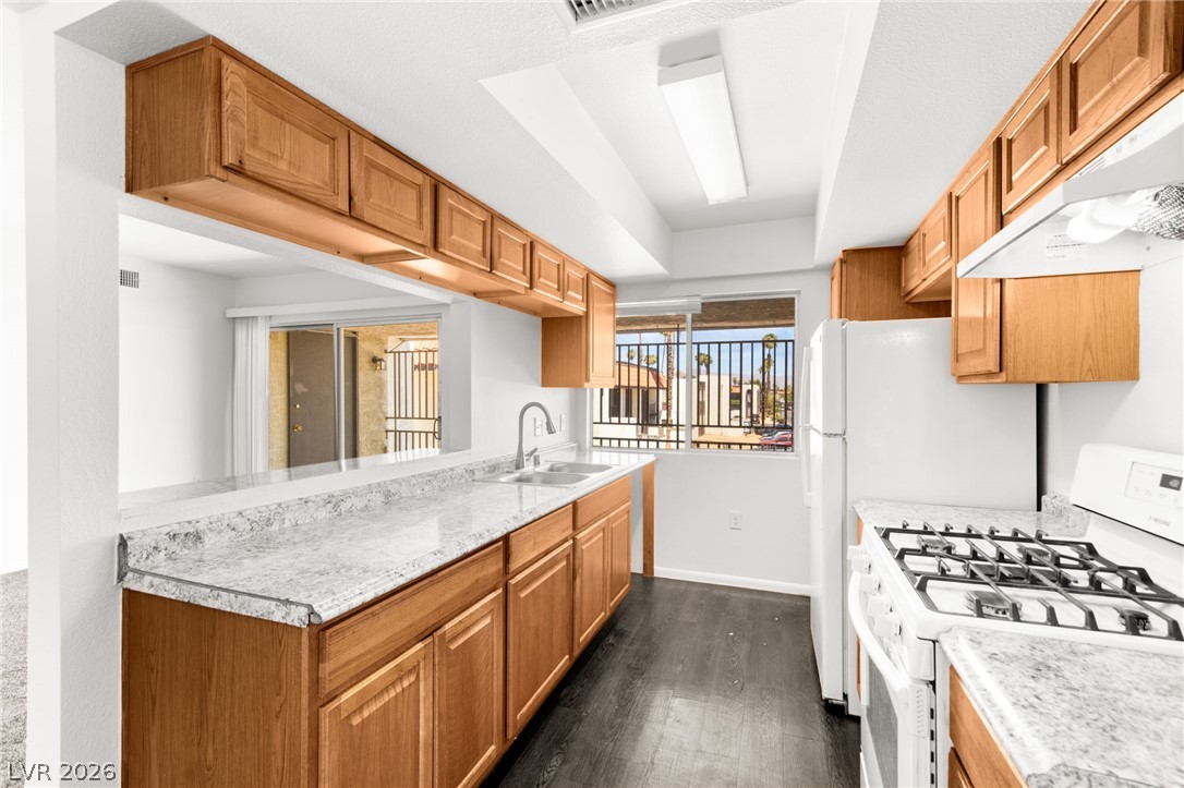 1405 Vegas Valley Drive 162