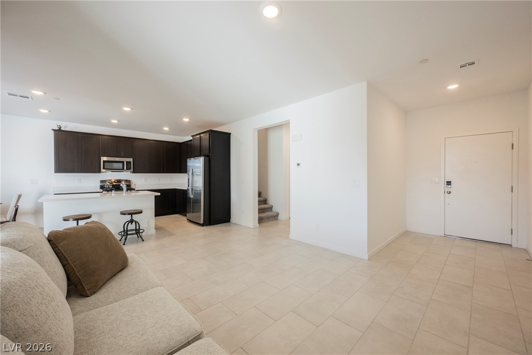 1048 Gabriela Ridge Lane